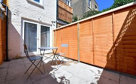 Central London Luxury Studios Fulham Close To Underground Newly Refurbished
